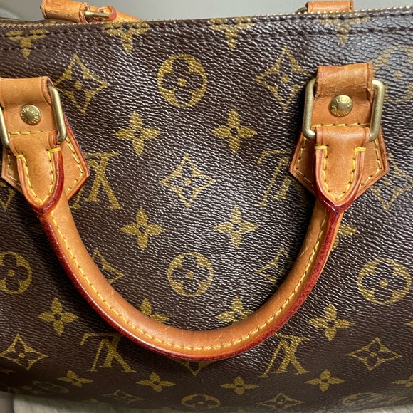 Louis Vuitton Speedy 30 - Picture 7 of 15